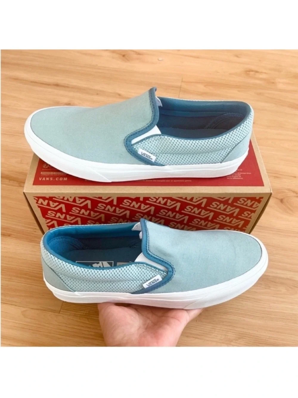 Vans Classic Slip-on Mesh Blue/Multi VNOA2Z41BER Women 10.0 US Mens 8.5 US